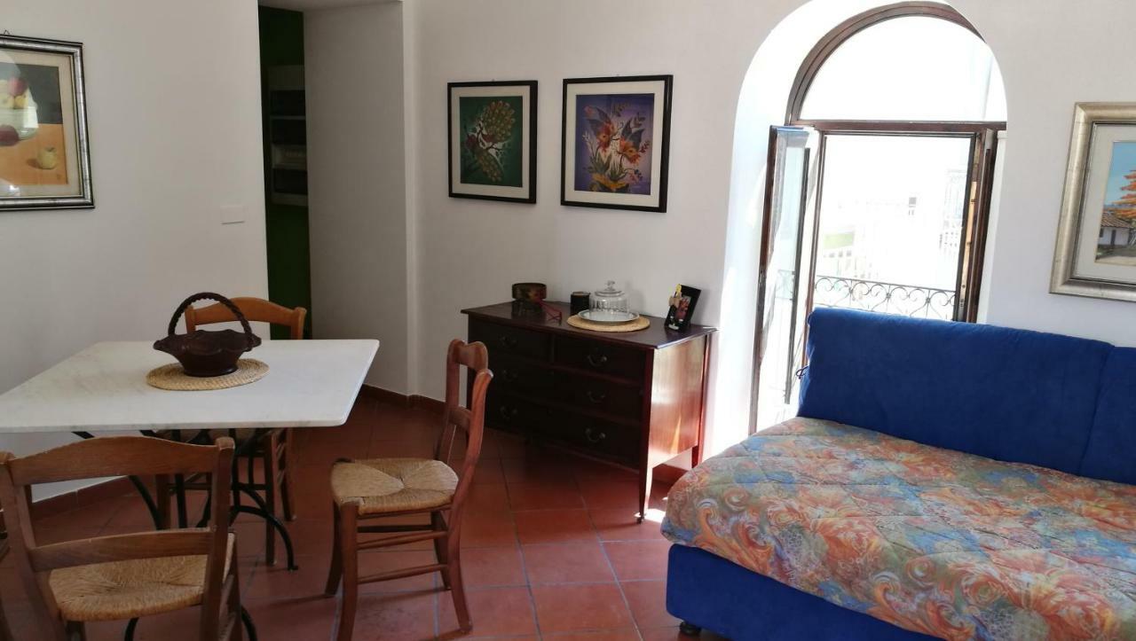 Piccolo Casale Apartment มิลาซโซ ภายนอก รูปภาพ