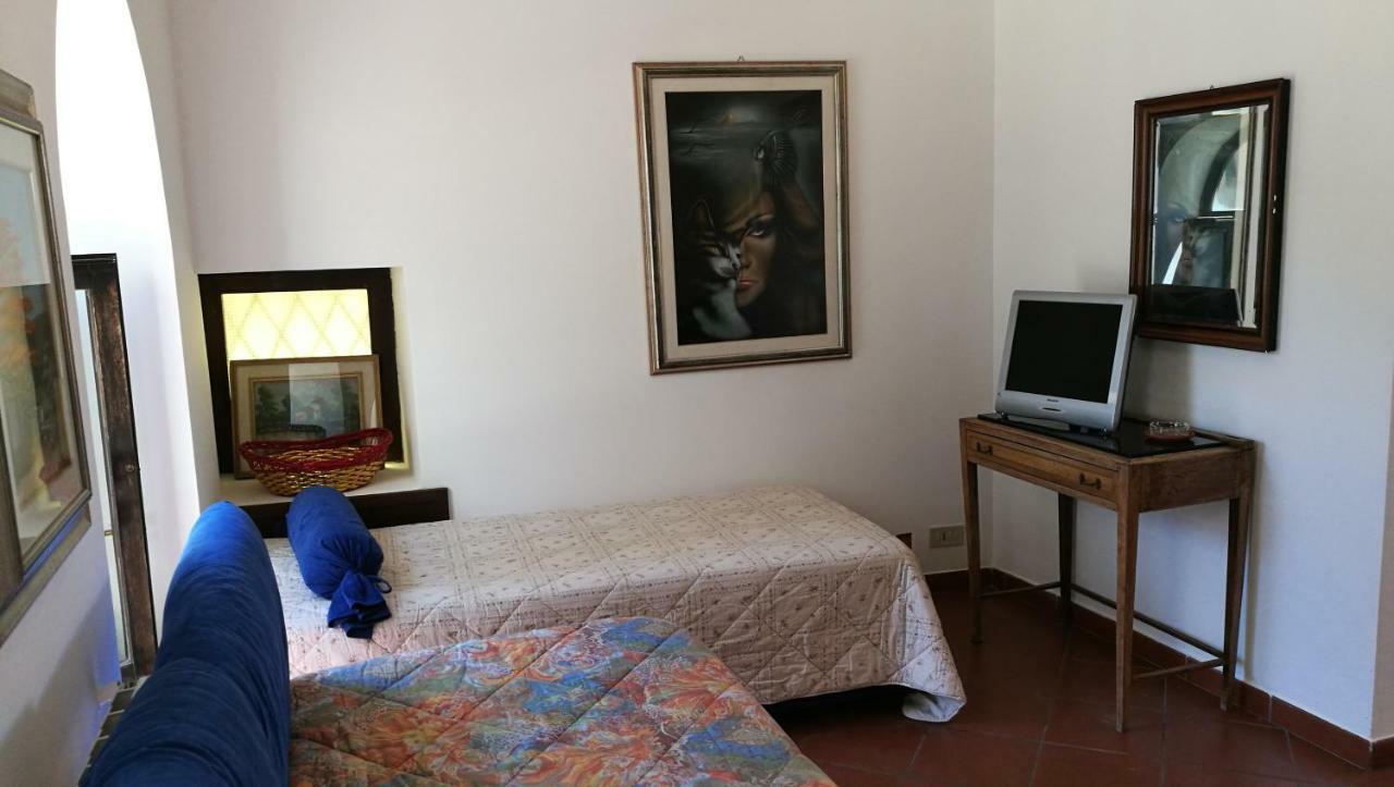 Piccolo Casale Apartment มิลาซโซ ภายนอก รูปภาพ